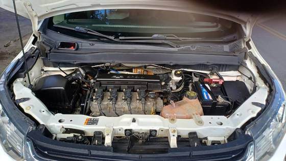 CHEVROLET SPIN 1.8 PREMIER 8V FLEX 4P MANUAL CHEVROLET SPIN 1.8 PREMIER 8V FLEX 4P MANUAL